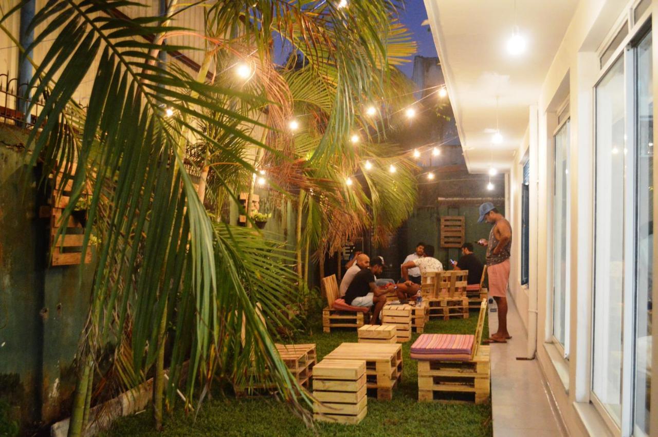 Groove House Hostels Kolombo Zewnętrze zdjęcie