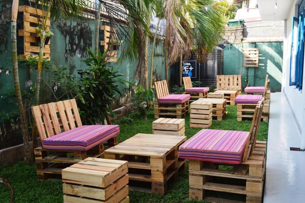 Groove House Hostels Kolombo Zewnętrze zdjęcie