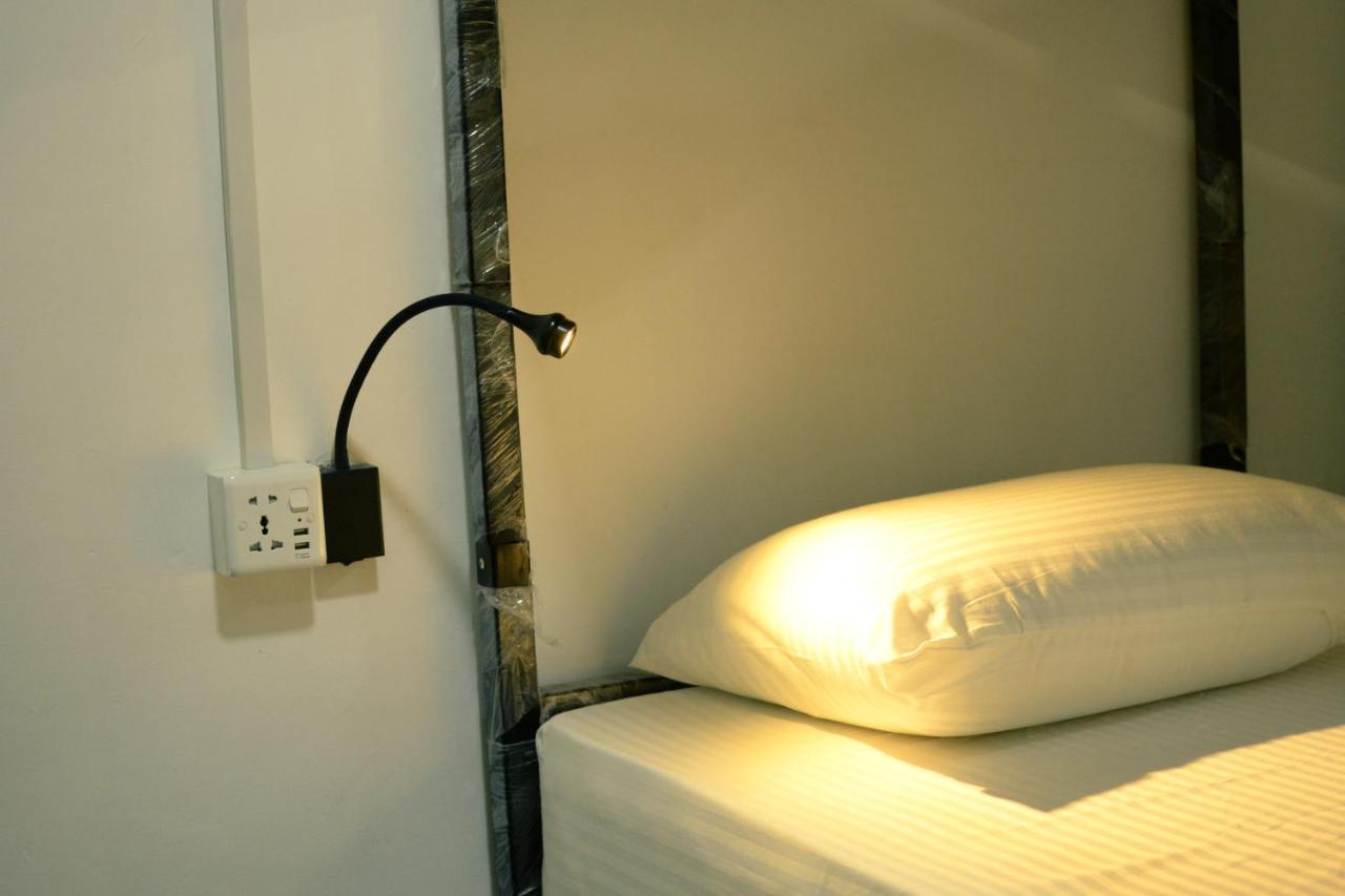 Groove House Hostels Kolombo Zewnętrze zdjęcie