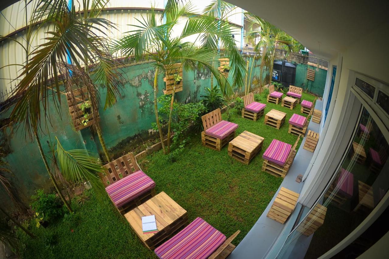 Groove House Hostels Kolombo Zewnętrze zdjęcie