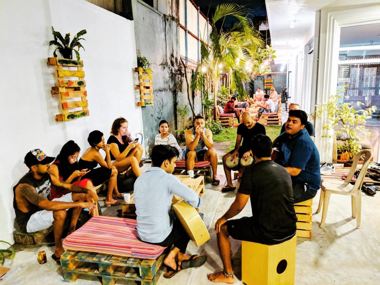 Groove House Hostels Kolombo Zewnętrze zdjęcie
