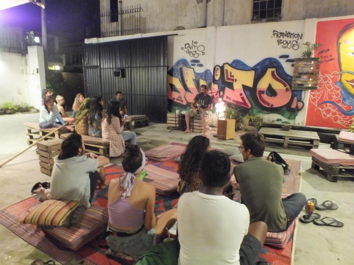 Groove House Hostels Kolombo Zewnętrze zdjęcie